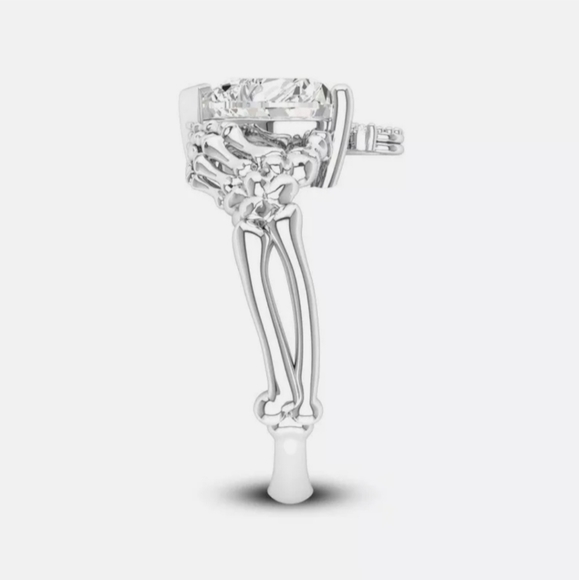 New Heart Shaped White Topaz Skeleton Hands Claddagh Ring. - Picture 9 of 10